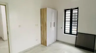 Brand new spacious  Room and parlor Upstairs 