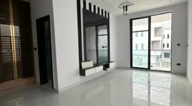 4 semi detached duplex