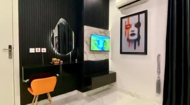 Luxurious ONE BEDROOM APARTMENT WITH PS5(1st floor)