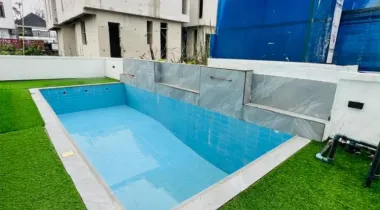 For Sale: 5 Bedroom Fully Detached Duplex and Bq with swimming pool 