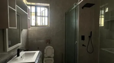 4 BEDROOM TERRACE DUPLEX  FOR RENT!🏠🏡