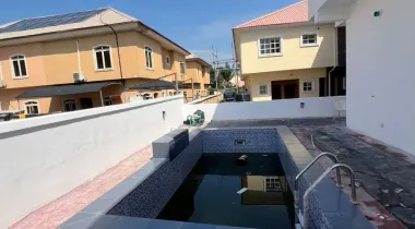 4 BEDROOM FULLY DETACHED DUPLEX FOR RENT