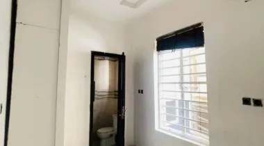 4 bedroom semi detached duplex