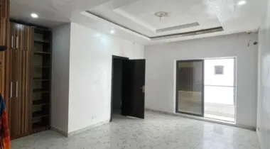 Exquisite 3 Bedroom Terrace Duplex