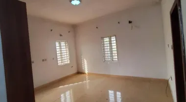 Elegant 2-Bedroom Apartment at  Lekki Scheme 2