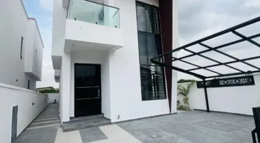 5 BEDROOM FULLY DETACHED DUPLEX WITH BQ AT AJAH LEKKI LAGOS FOR SALE