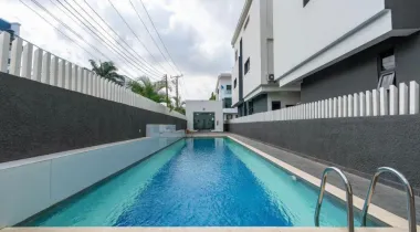 Topnotch 4 Bedroom Shortlet