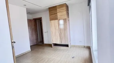 Luxury 4-Bedroom Duplex Terrace for Rent