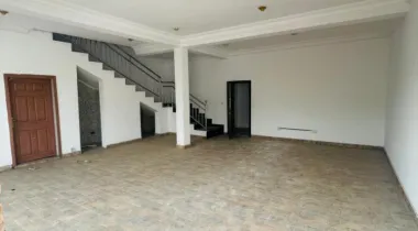 4 bedroom semi detached duplex with a bq 