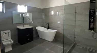 5 Bedroom Fully Detached Duplex For Rent