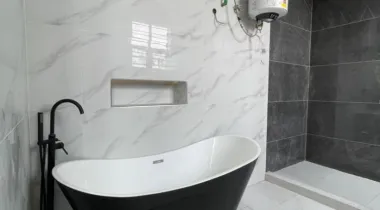 LUXURY 5BEDROOM FULLY DETACHED DUPLEX FOR SALE