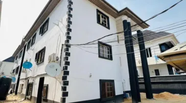 1/3 BED || 2.5/5 MILLION || CHEVRON, LEKKI LAGOS