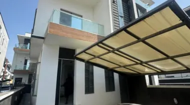Standard 4 Bedroom Semi Detached Duplex