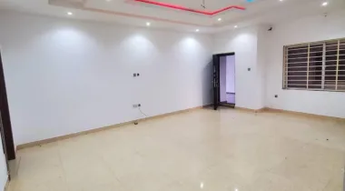 Elegant 2-Bedroom Apartment at  Lekki Scheme 2