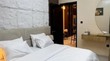 FULLY FURNISHED LUXURY 2 BEDROOM APARTMENT FOR IMMEDIATE RENT
