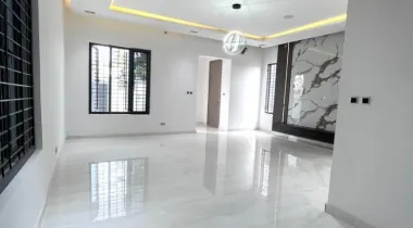 Sales Alert* 5bedroom fully detached with bq ,ante room, study room, dry kitchen , wet kitchen,cinema, swimming pool  Location: freedom way, lekki Phase 1, Lagos