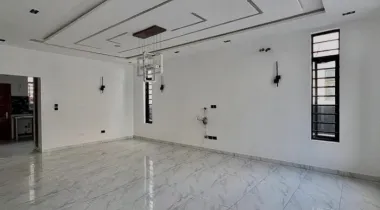 5 BEDROOM FULLY DETACHED HOME WITH BQ &amp; GYM FOR SALE