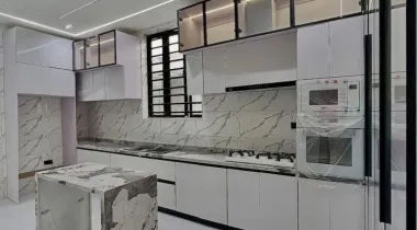 5 Bedroom Fully Detached Duplex