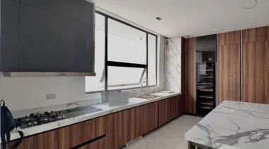 5 Bedroom Fully Detached Duplex