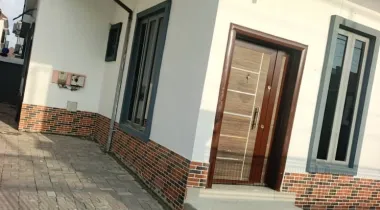Four Bedroom Semi-detached house with BQ 4 Bedrom Fullu detached duplex  Available for rent  Location: orchid lekki Lagos