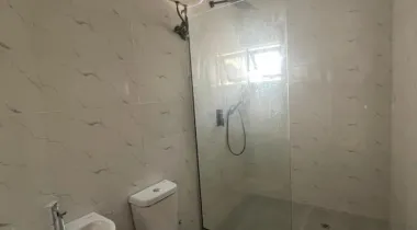 5 Bedroom Fully Detached Duplex