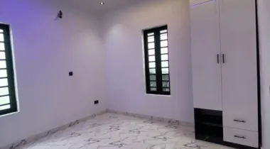 4 BEDROOM FULLY DETACHED DUPLEX FOR RENT!!!