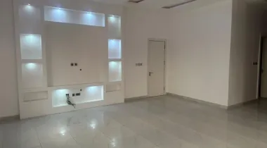 4 bedroom fully detached duplex 