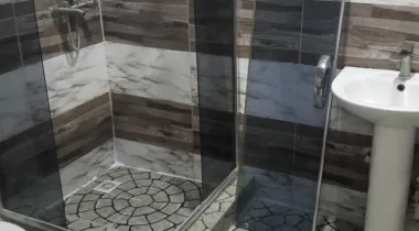 4 bedroom duplex with bq, security house and a personal gate opposite royal pine gate