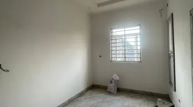 6 Units of 3 Bedrooms Semi Detached Duplex*