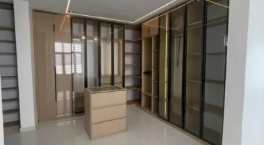 LUXURY 5BEDROOM FULLY DETACHED DUPLEX FOR SALE