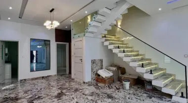 📍IKOTA LEKKI | 5 BED | N650M CONTEMPORARY 5 BEDROOM FULLY DETACHED HOME WITH ELEVATOR, SWIMMING POOL, CINEMA , BQ FOR SALE‼️‼️