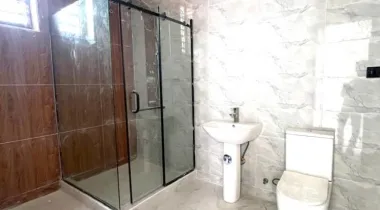 4 BEDROOM SEMI DETACHED DUPLEX WITH BQ