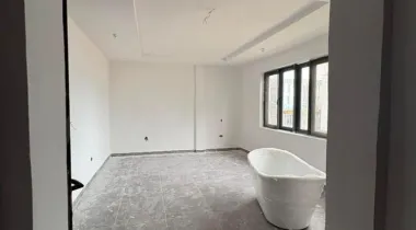 Talking to the mandate  2 units 4 bedroom semi detached maisonette for rent   📍ikate