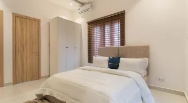 Book this cozy and cute 🥰 2 bedroom apartment {second floor)