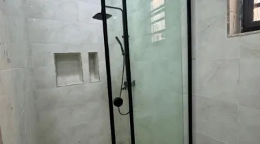 Semi direct.  Brand new 3 bedroom flat, Ologolo lekki. Rent 10m