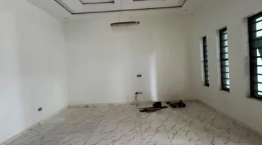 4 Bedroom  terrace duplex