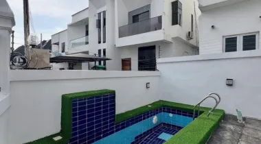 4 Bedroom Detached Duplex