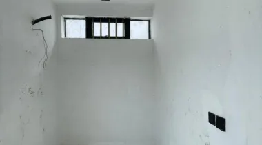 Exquisitely Detailed 5 Bedroom Fully Detached with BQ, Ante room, Ample Parking Space, CCTV, etc