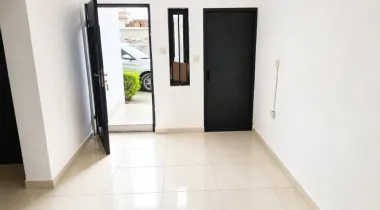 Mini flat (room and parlour) for rent Serviced and Well Maintained Mini Flat Off Freedom Way, Ikate, Lekki, Lagos