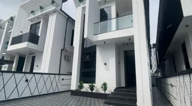 SALES ALERT* EXQUISITELY FINISHED LUXURY 5 BEDROOM FULLY DETACHED DUPLEX WITH , SWIMMING POOL AND BQ