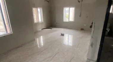 Property Description Office space measuring 321sqm