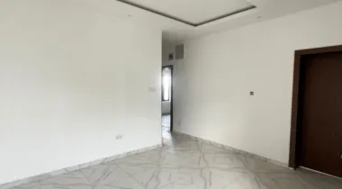 5 Bedroom Fully Detached Duplex