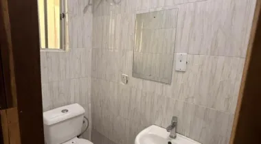 Spacious self serviced 3 bedroom Duplex with BQ. 