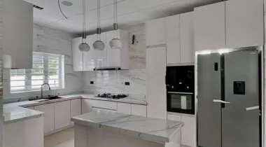 5 Bedroom Fully Detached Duplex