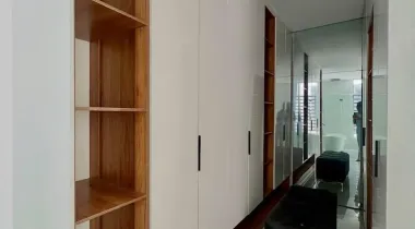 5 Bedroom Fully Detached For sale