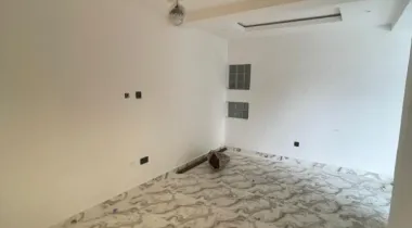 Brand new  4  four semi detached duplex  )2 )in a compound for rent in a code for access Estate