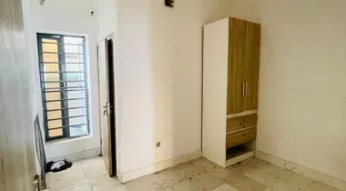 4 bedroom Terrace Duplex