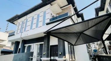 4 bedroom semi detached duplex