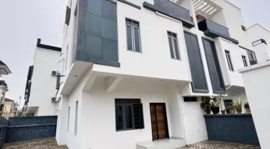 4 BEDROOM SEMI- DETACHED DUPLEX WITH A MAID ROOM AND SECURITY HOUSE