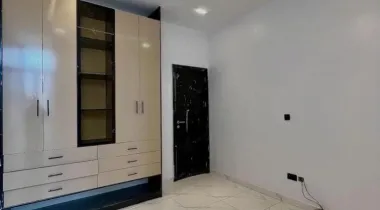 5 BEDROOM FULLY DETACHED DUPLEX WITH BQ FOR SALE